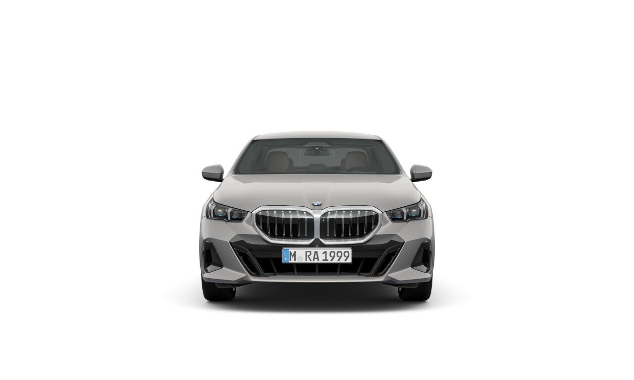 BMW 520d Sedan фото 2