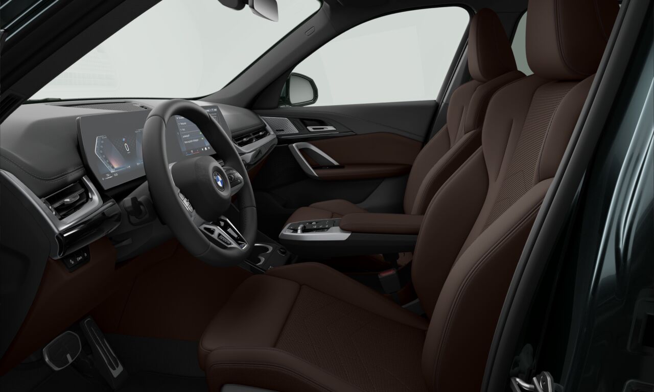 BMW X1 sDrive18i SAV фото 1