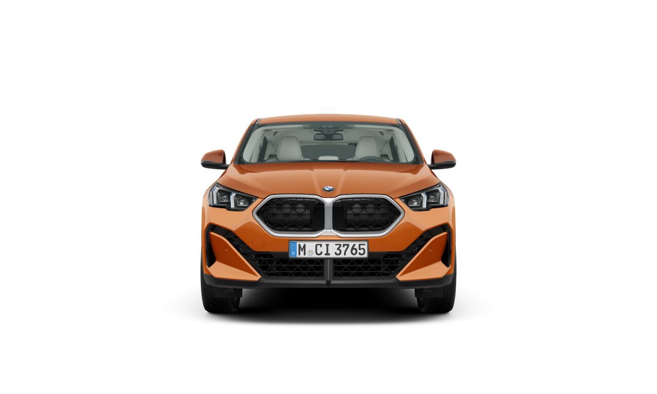 BMW X2 sDrive18i фото 2