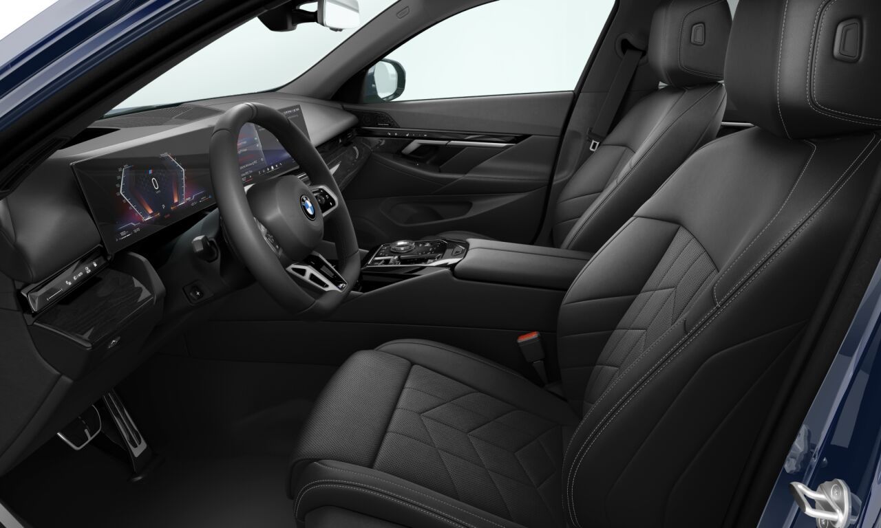 BMW 520d xDrive Sedan Синий Танзанит II металлик фото 1