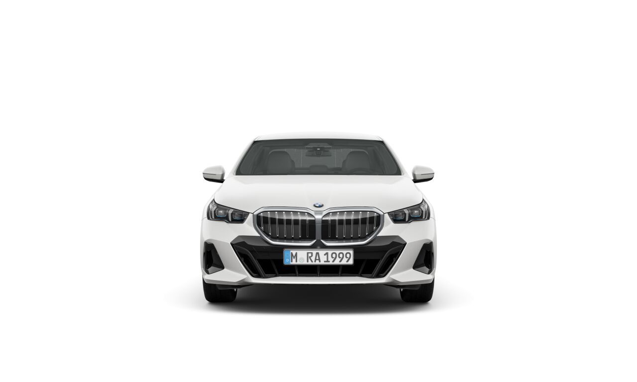 BMW 540d xDrive Sedan фото 2