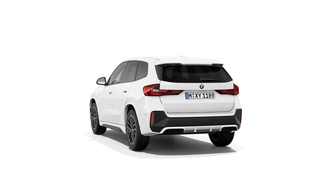 BMW X1 sDrive18i SAV фото 4