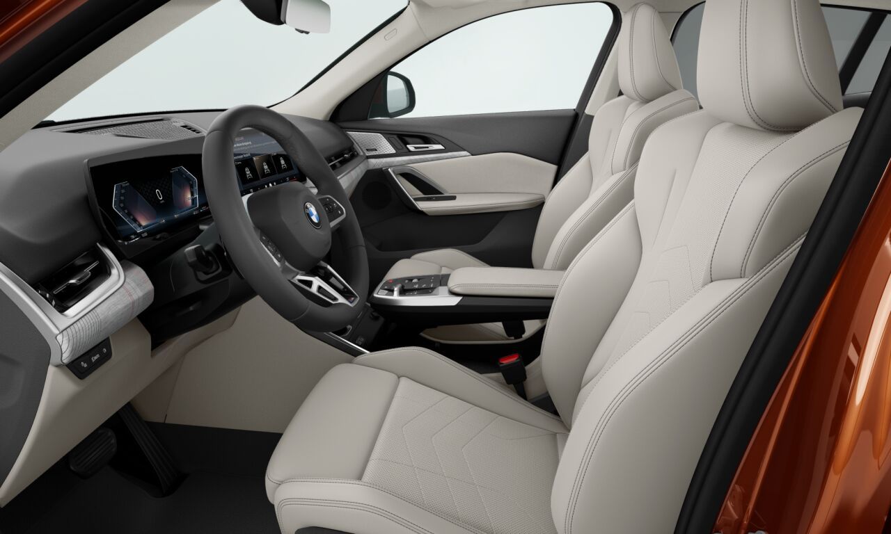 BMW X2 sDrive18i фото 1