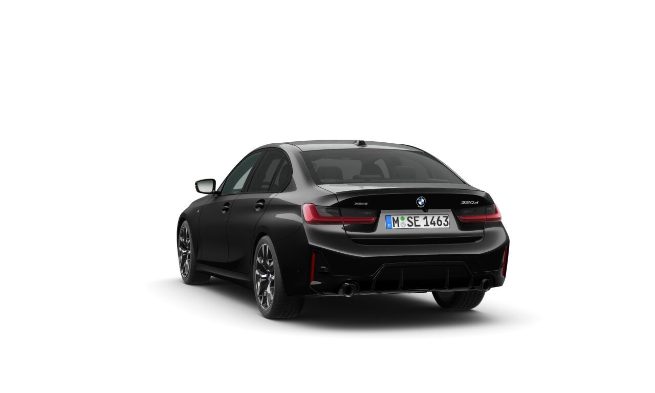 BMW 320d xDrive Sedan Черный Сапфир металлик фото 4