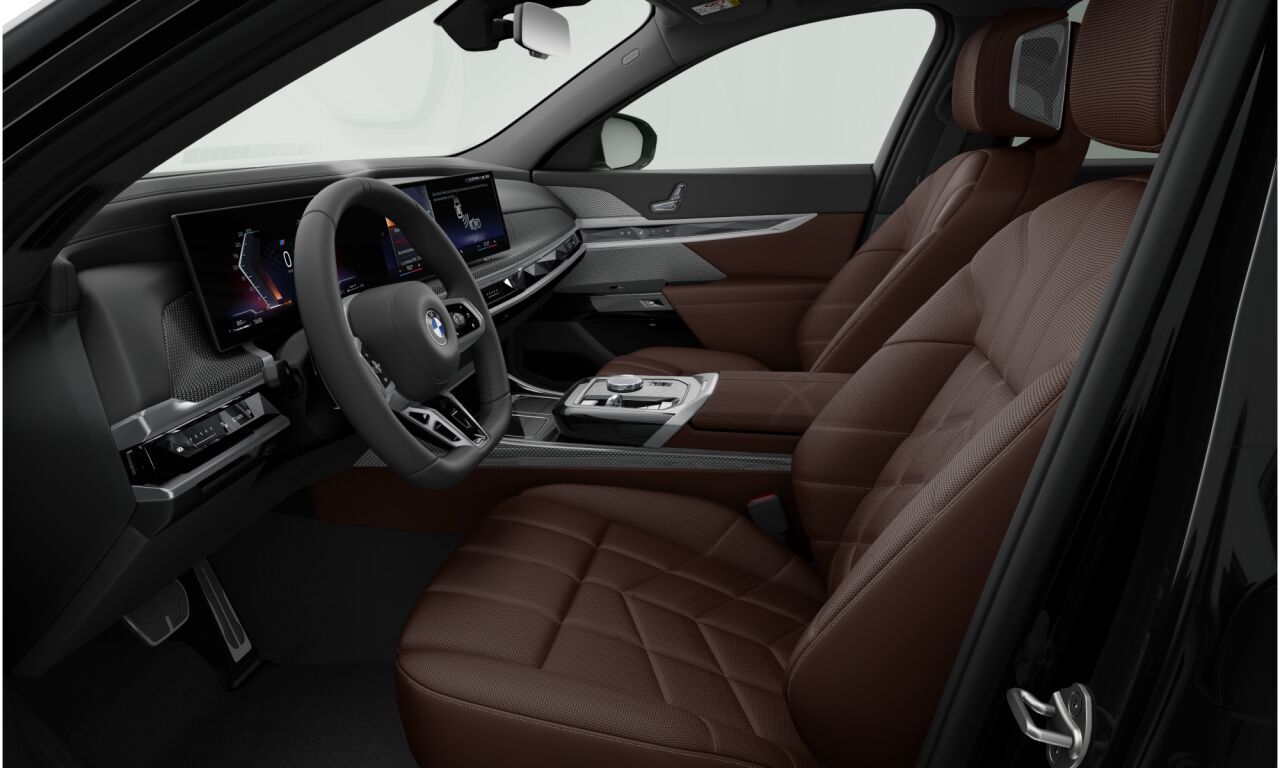 BMW 760i xDrive Sedan фото 1