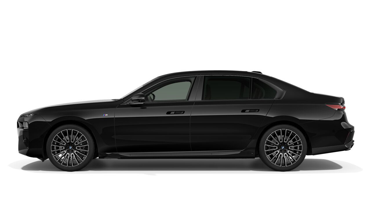 BMW 760i xDrive Sedan фото 3