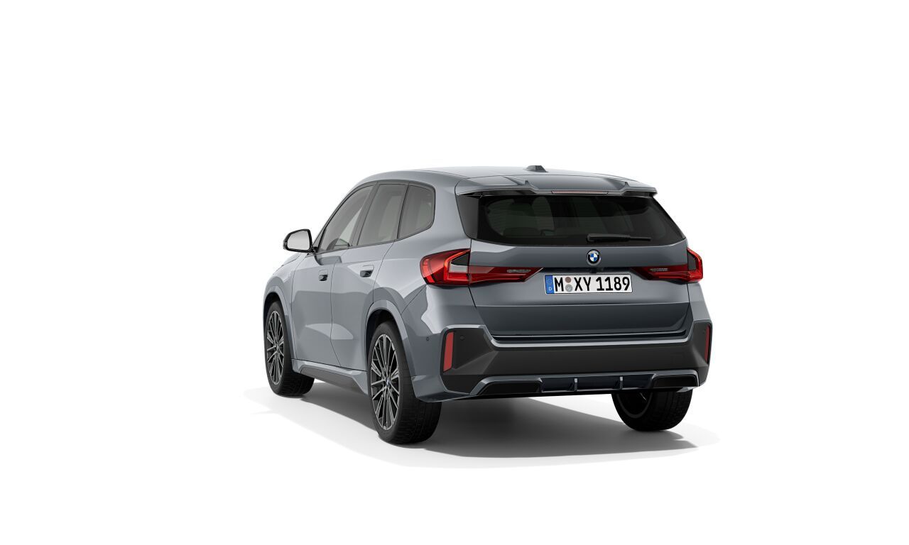 BMW X1 sDrive18i SAV Серый Шторм Бэй металлик фото 4