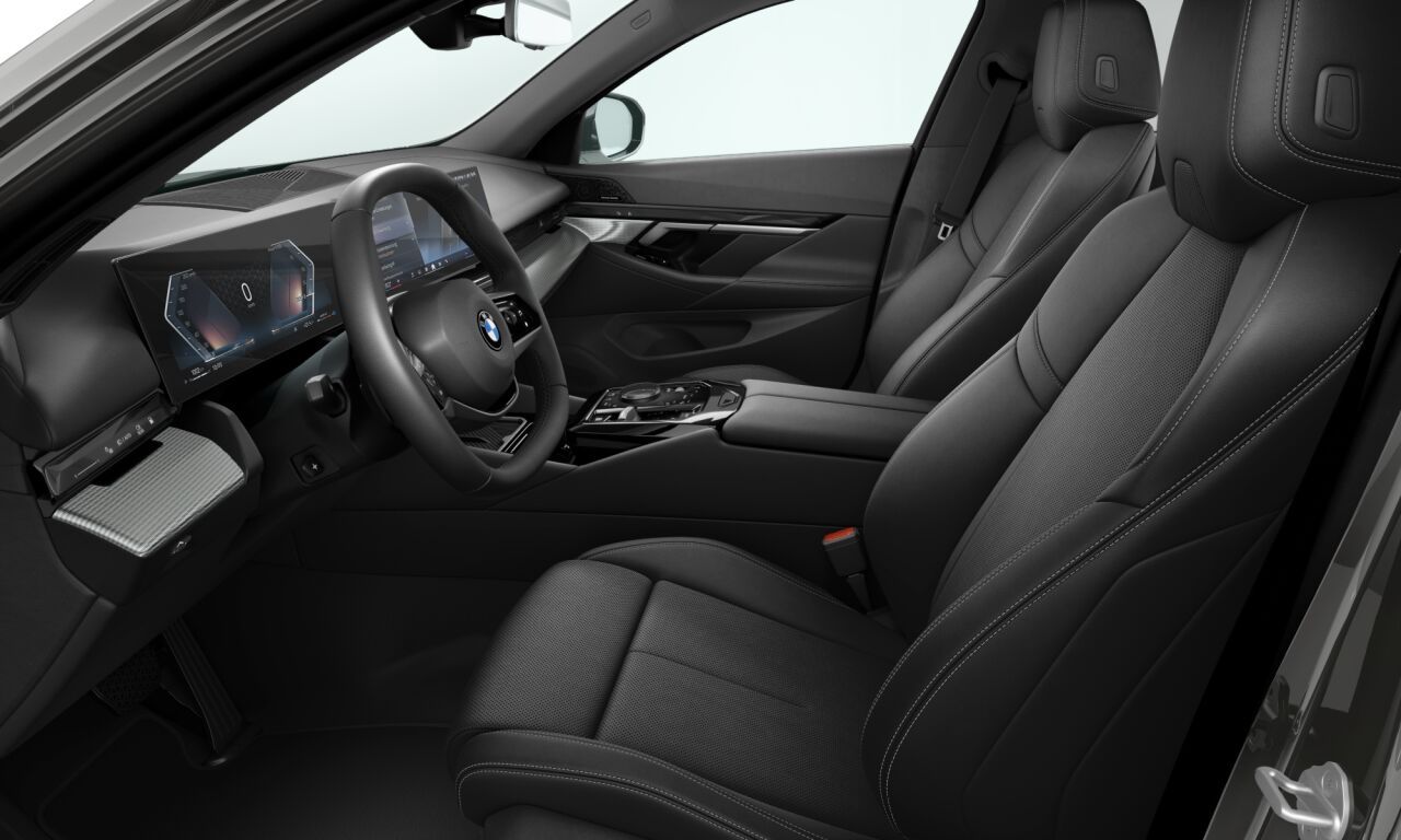 BMW 520i Touring Белоснежный неметаллик фото 1