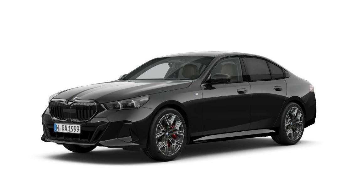 BMW 540d xDrive Sedan Черный Сапфир металлик