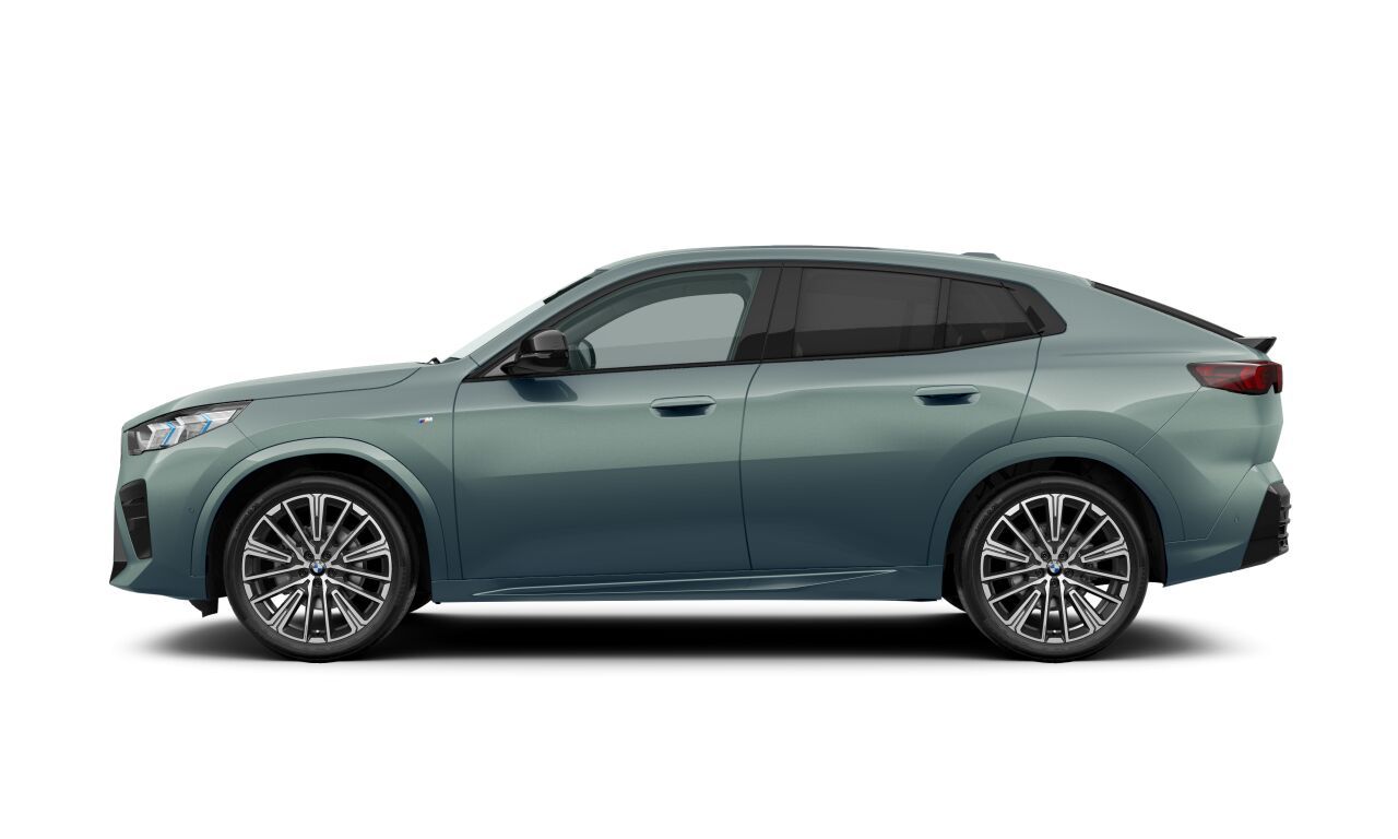 BMW X2 sDrive18i фото 3