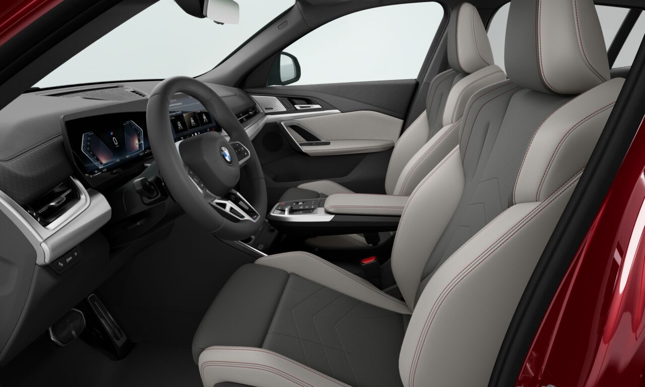 BMW X2 sDrive18i фото 1