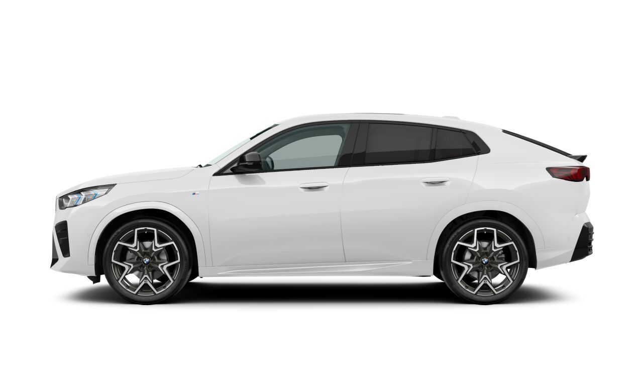 BMW X2 sDrive18i Белоснежный неметаллик фото 3