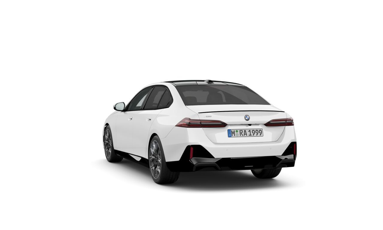 BMW 520d xDrive Sedan Белоснежный неметаллик фото 4