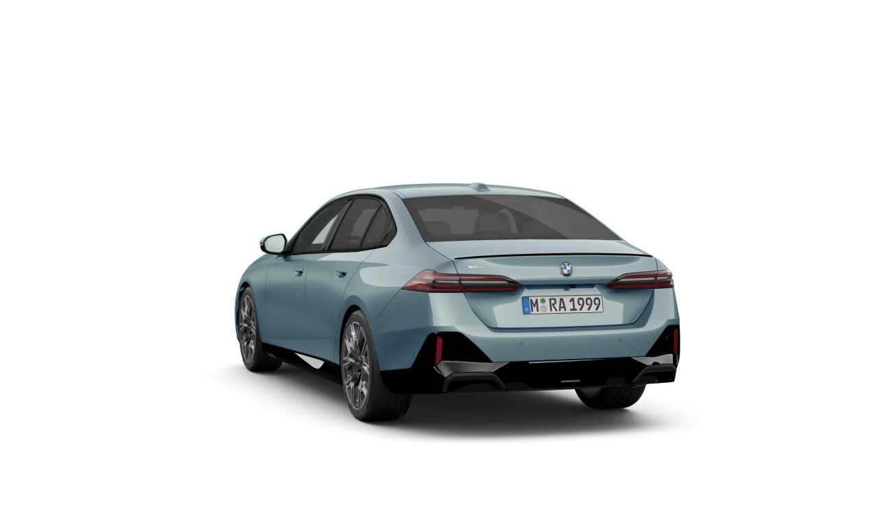 BMW 520d xDrive Sedan Зеленый металлик Cape York фото 4