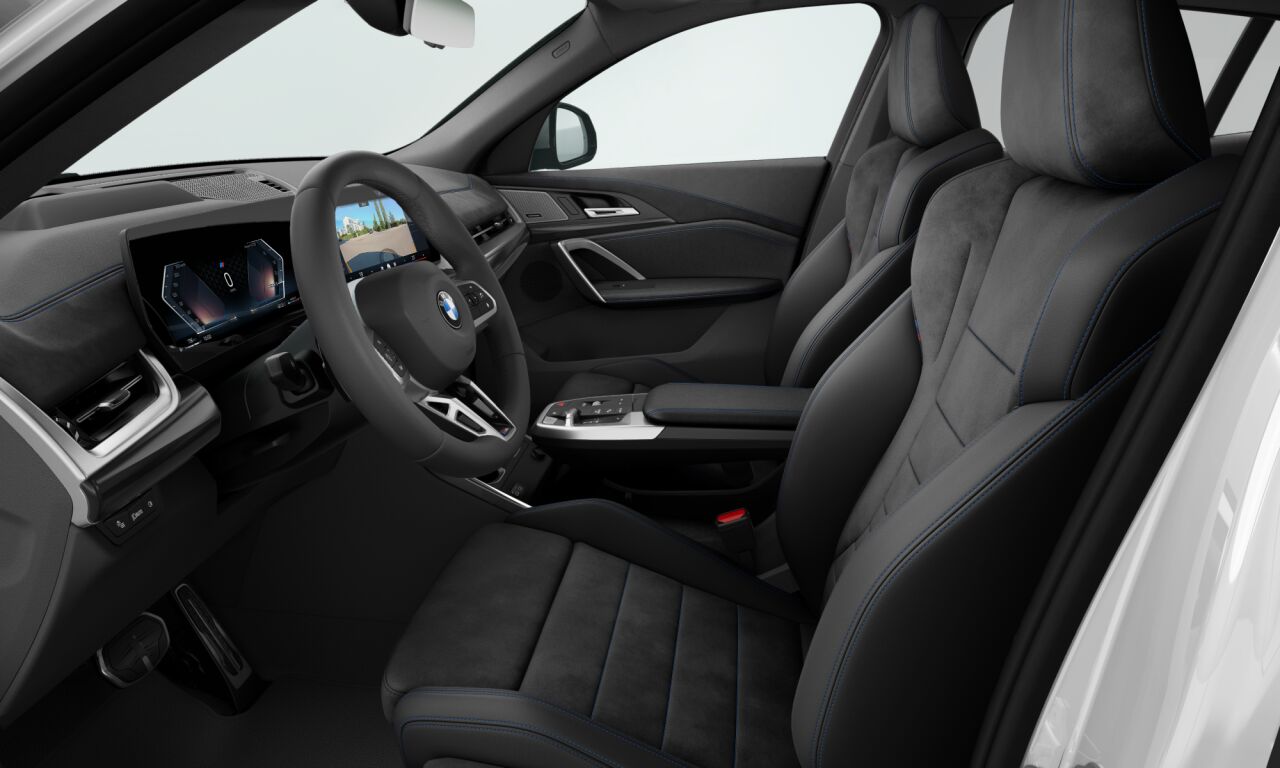 BMW X2 sDrive18i Белоснежный неметаллик фото 1