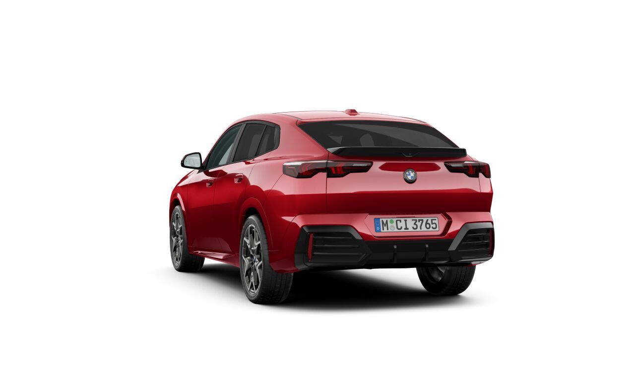 BMW X2 sDrive18i Красный металлик фото 4
