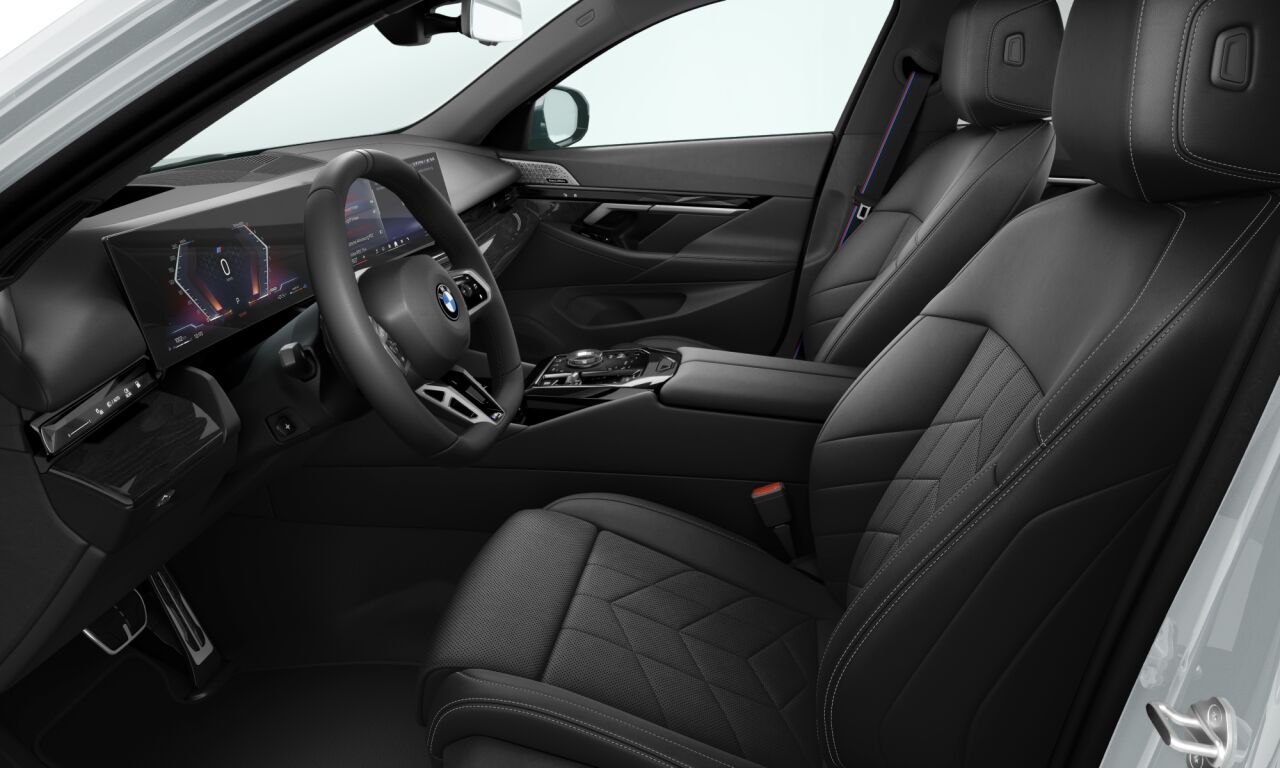 BMW 540d xDrive Sedan M Серый Бруклин металлик фото 1