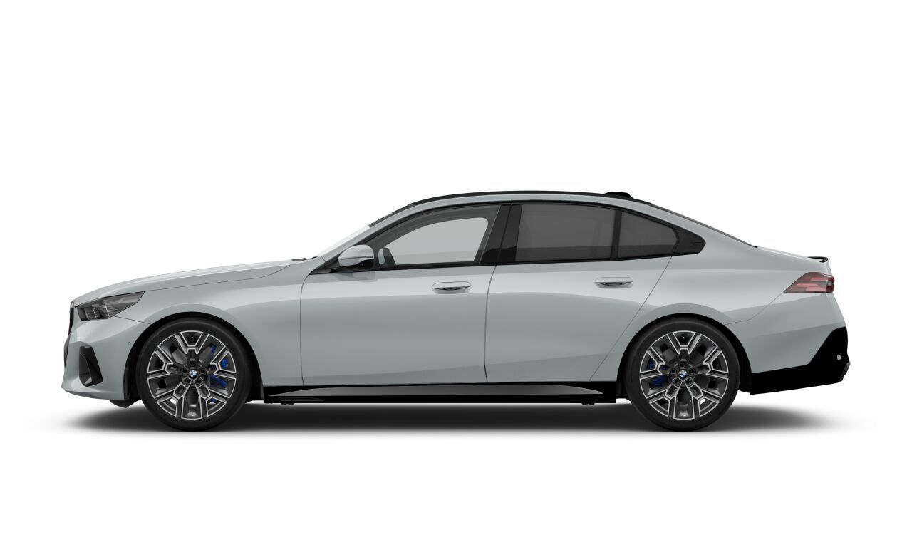 BMW 540d xDrive Sedan M Серый Бруклин металлик фото 3