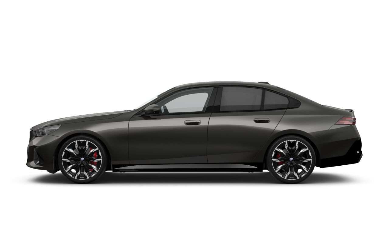 BMW 540d xDrive Sedan Серый софисто с бриллиантовым эффектом фото 3