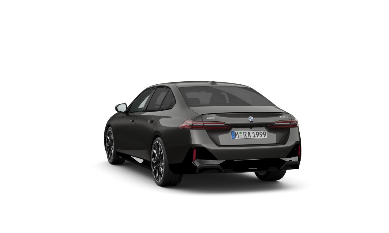 BMW 540d xDrive Sedan Серый софисто с бриллиантовым эффектом фото 4