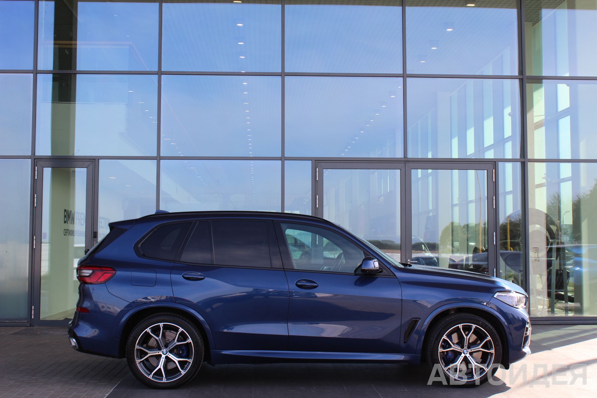 BMW X5 xDrive 30d фото 2