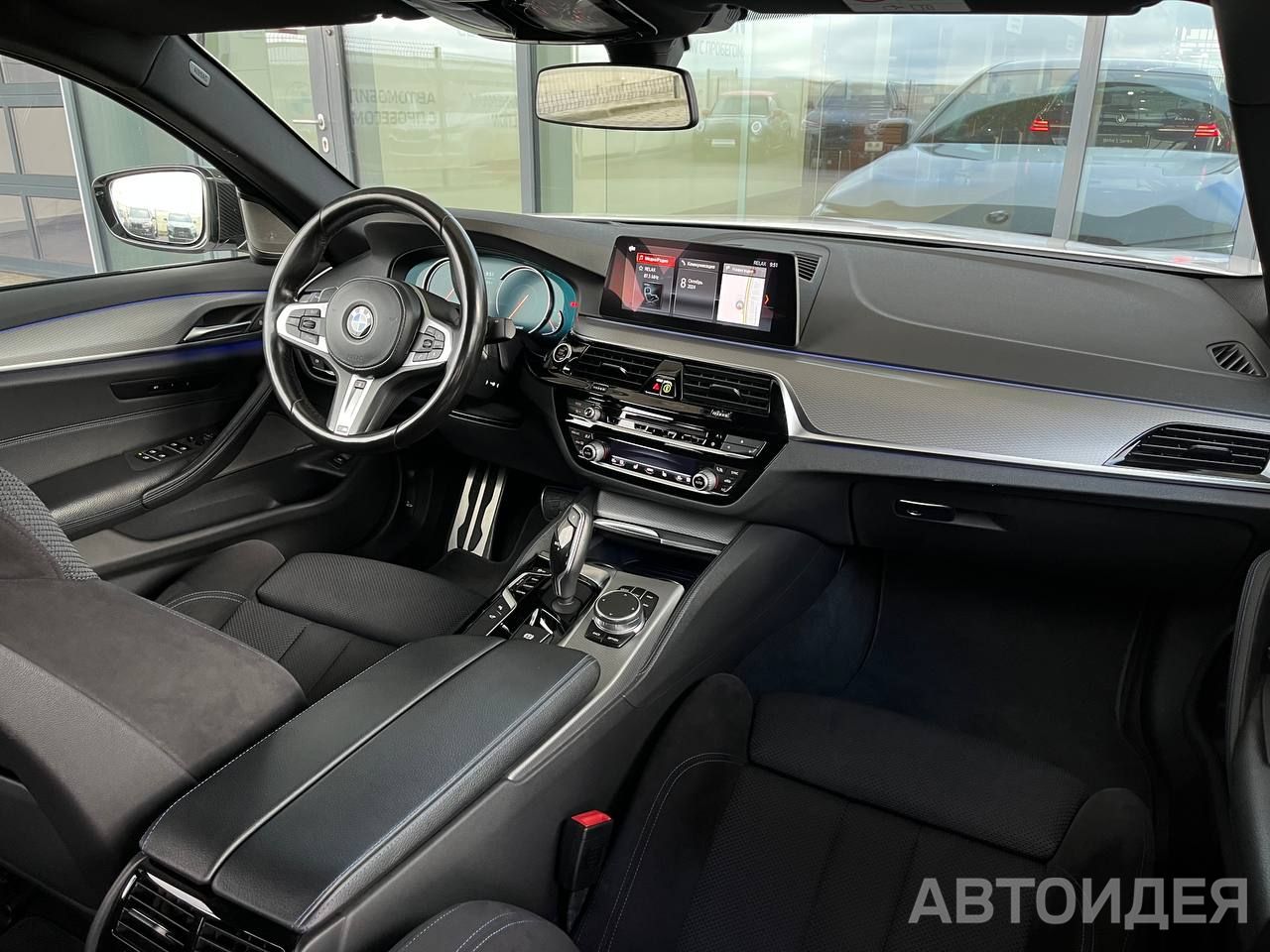 BMW 530d xDrive Sedan фото 5