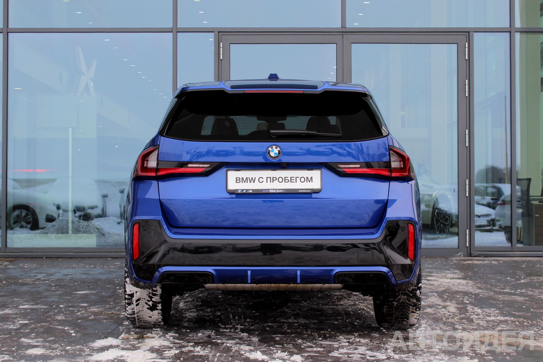 BMW X1 sDrive18i SAV Синий Портимао металлик фото 5