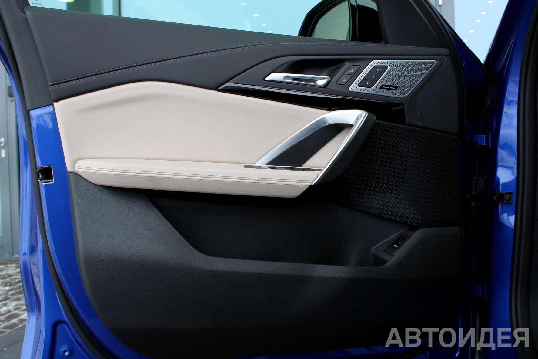 BMW X1 sDrive18i SAV Синий Портимао металлик фото 19