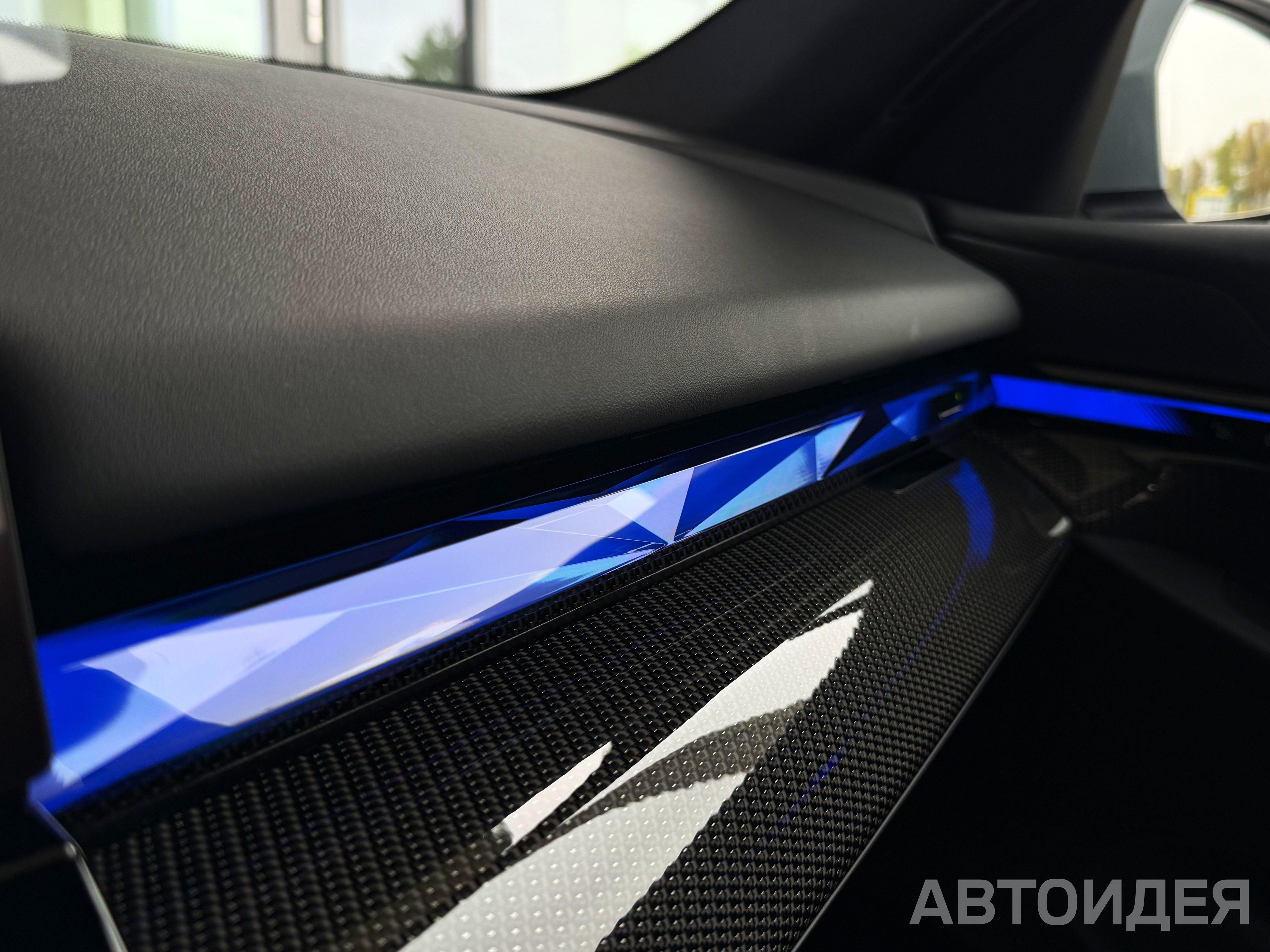 BMW 530i xDrive Sedan фото 23