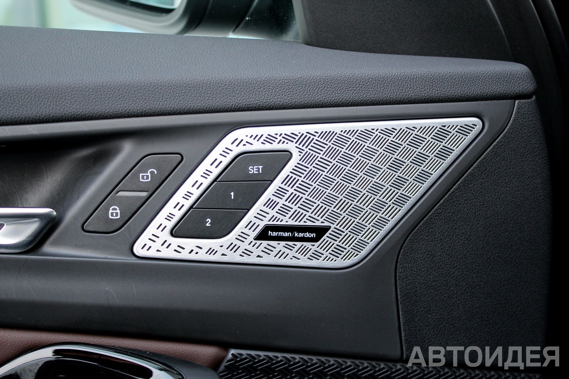 BMW X2 sDrive18i фото 18