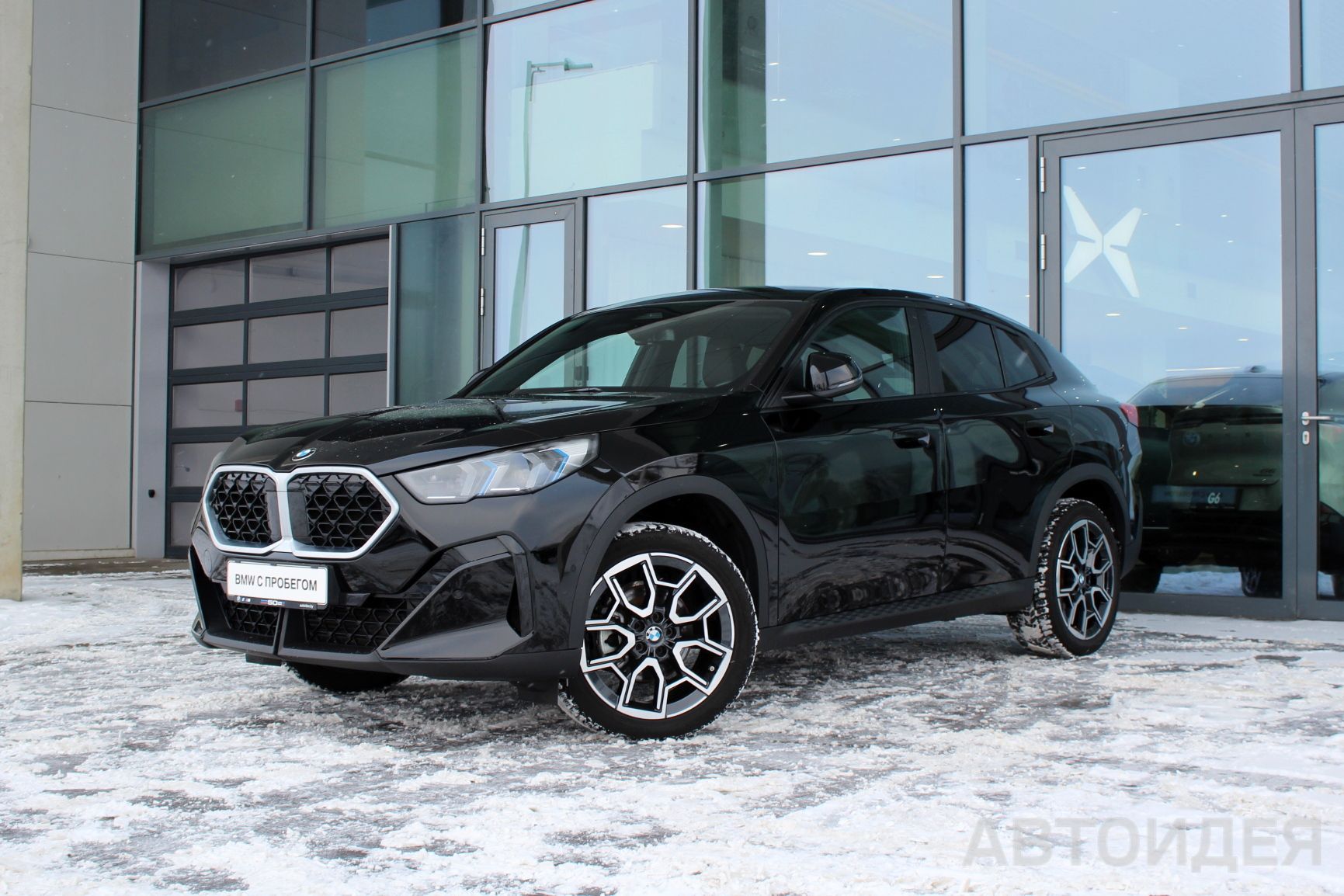 BMW X2 sDrive18i Черный неметаллик