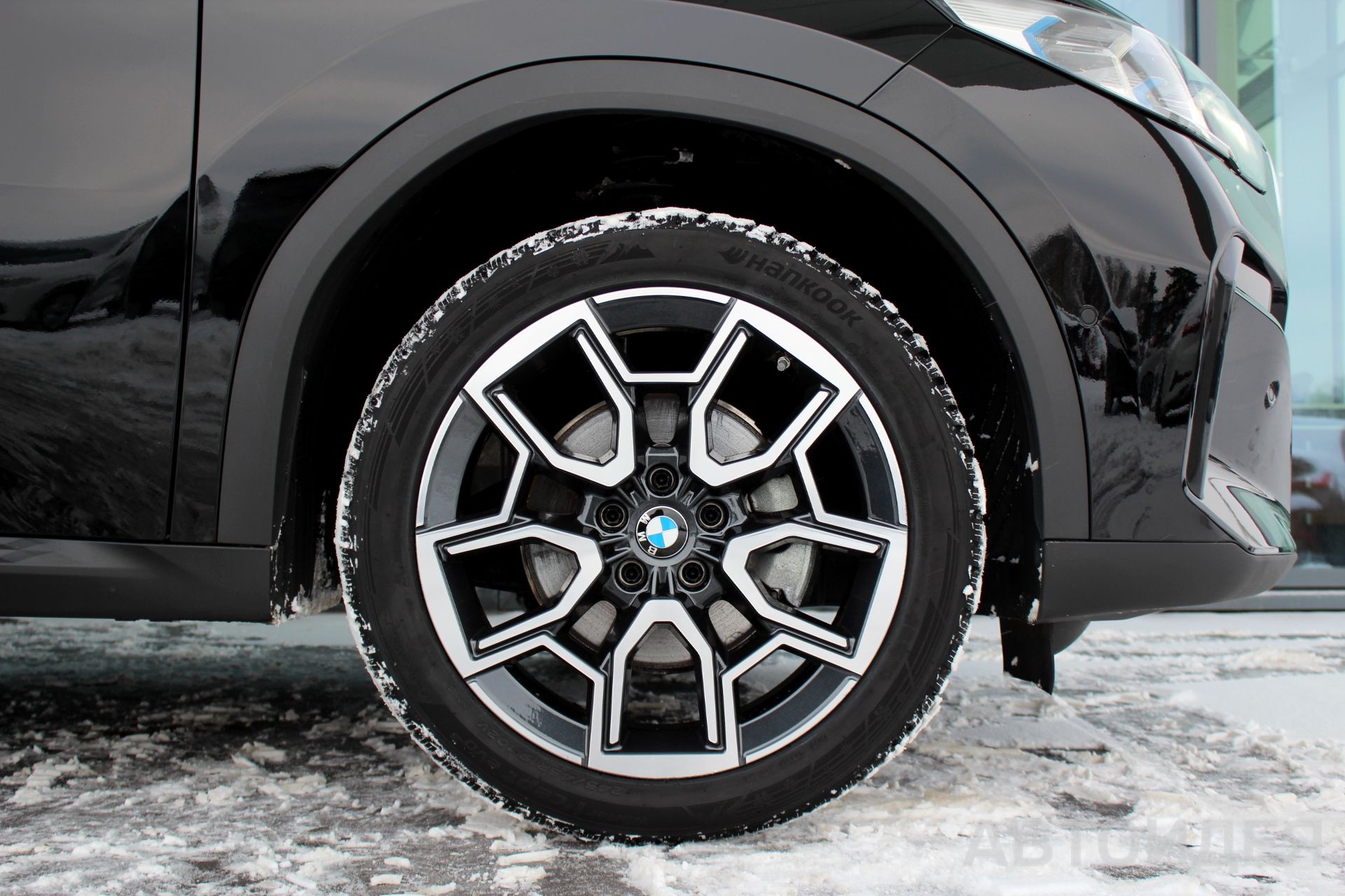 BMW X2 sDrive18i Черный неметаллик фото 6