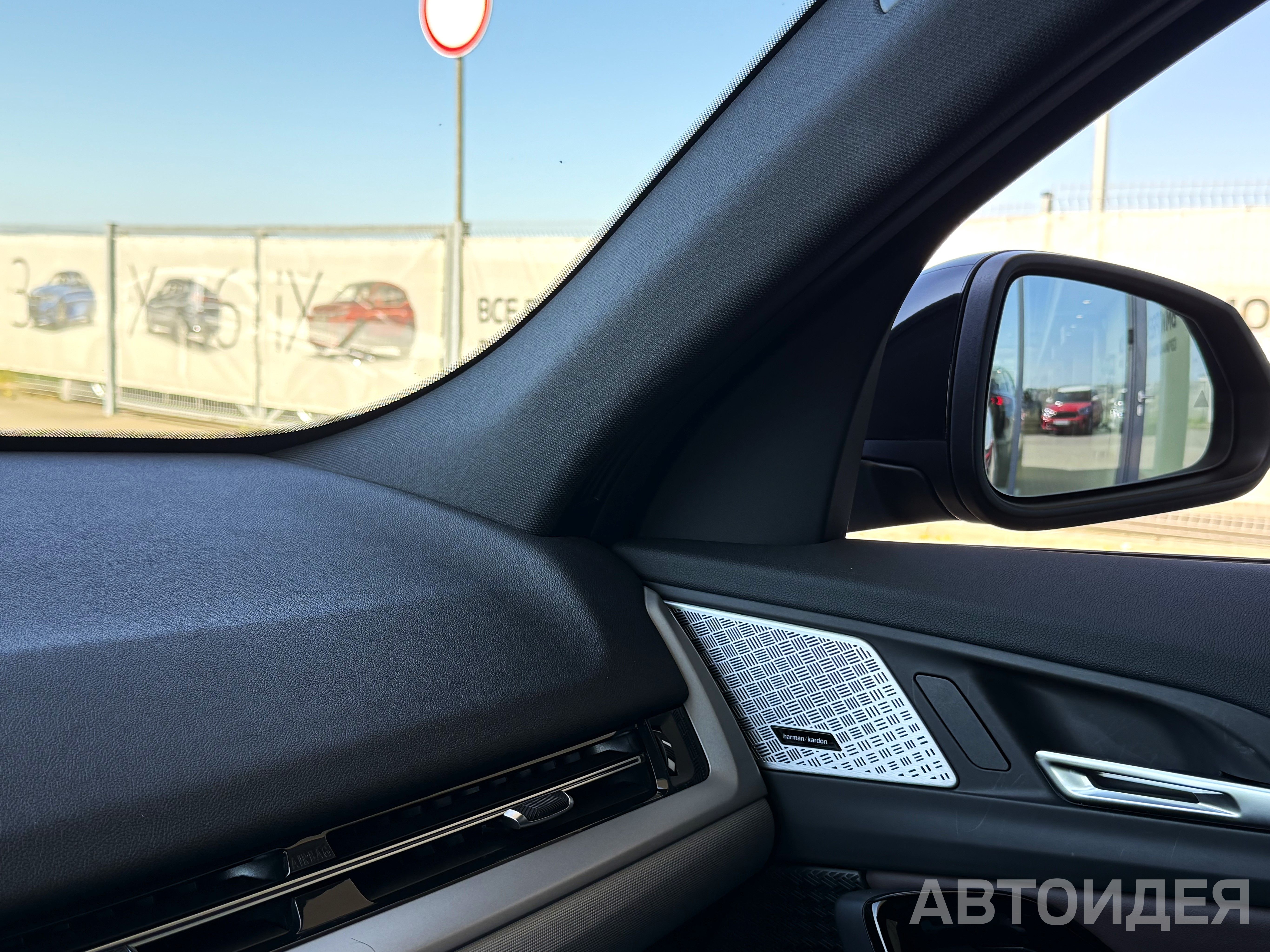 BMW X2 sDrive18i фото 18