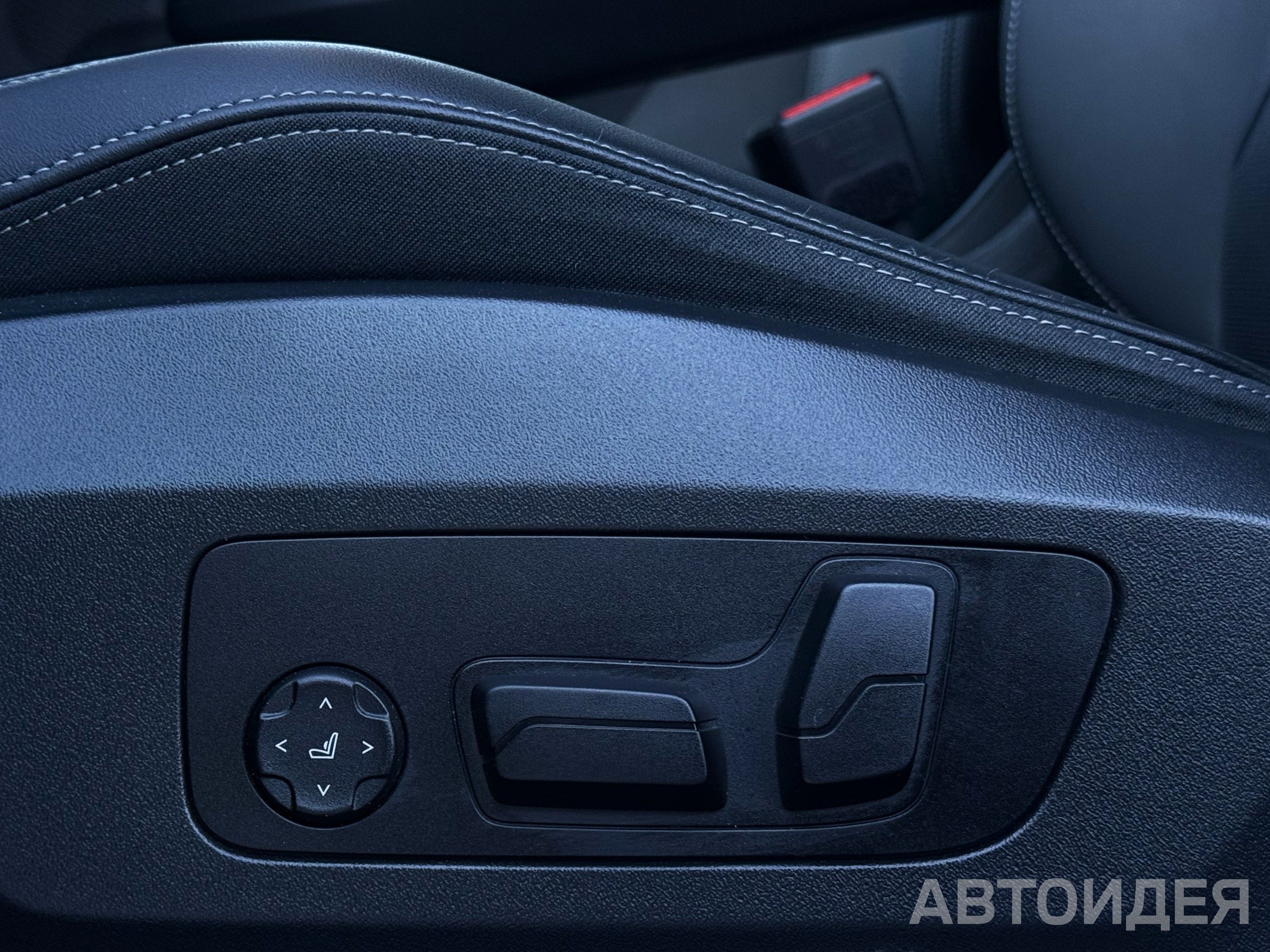 BMW X1 sDrive18i SAV фото 13