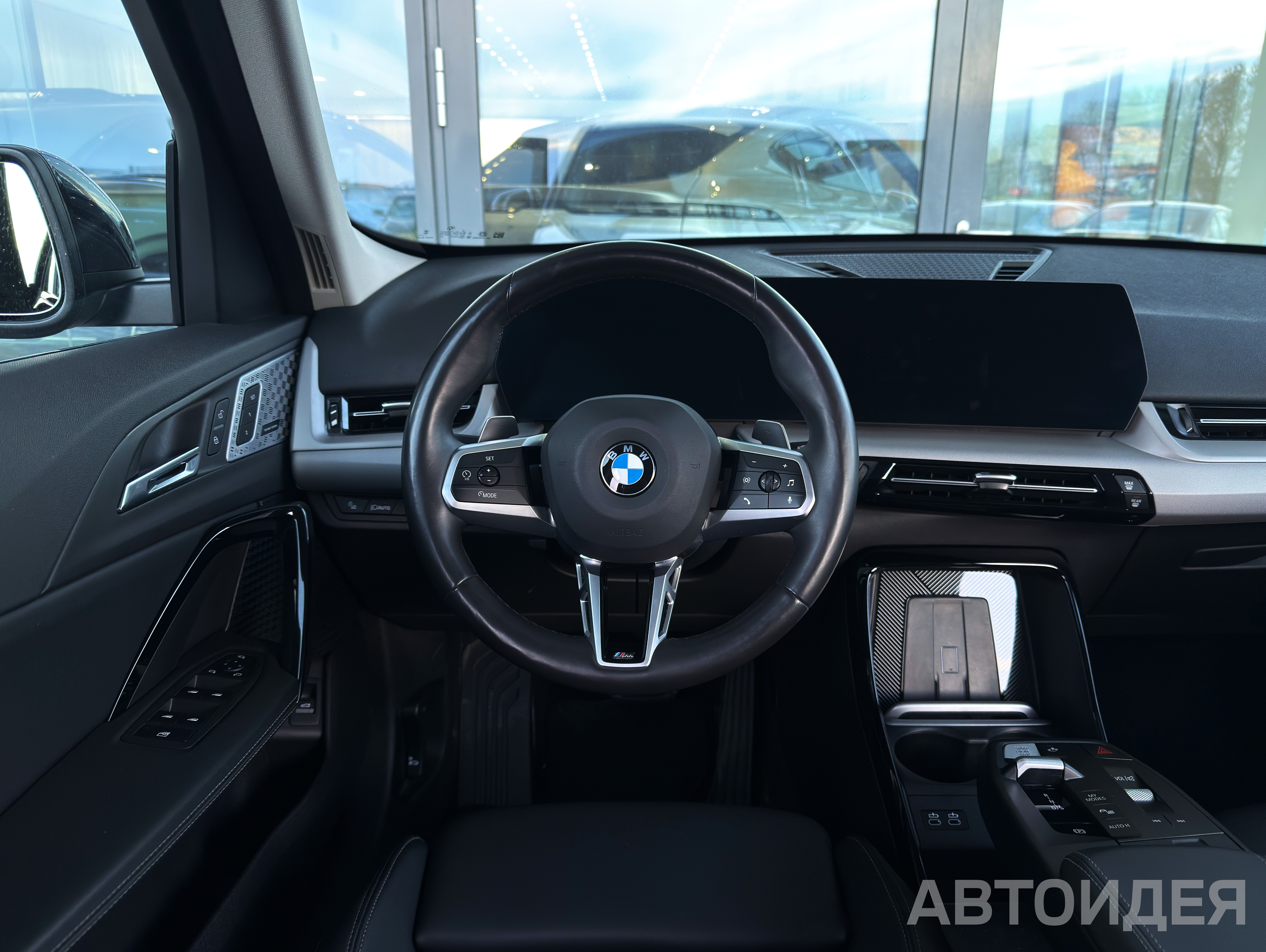 BMW X1 sDrive18i SAV Черный Сапфир металлик фото 7