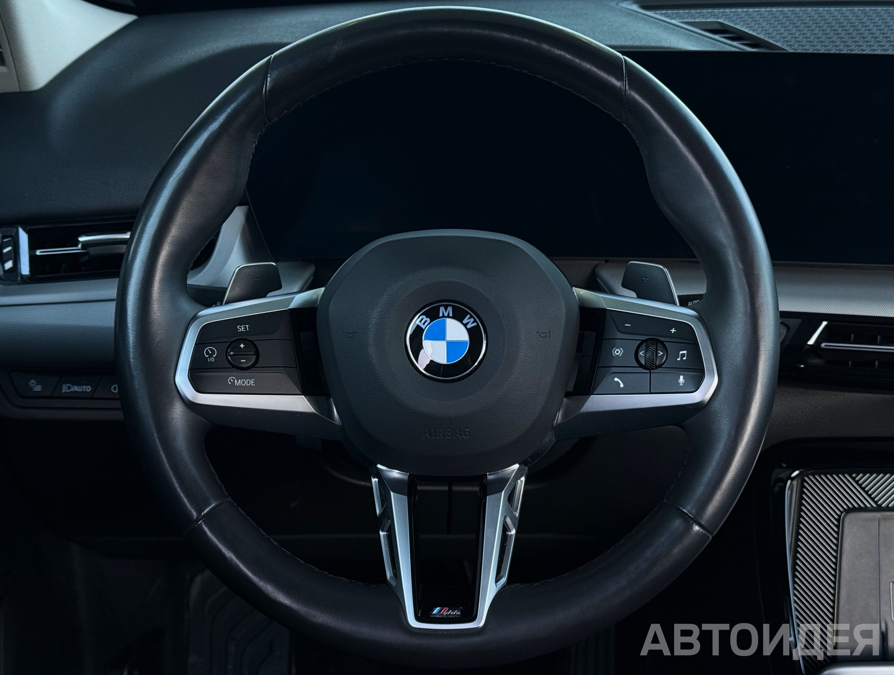 BMW X1 sDrive18i SAV Черный Сапфир металлик фото 8