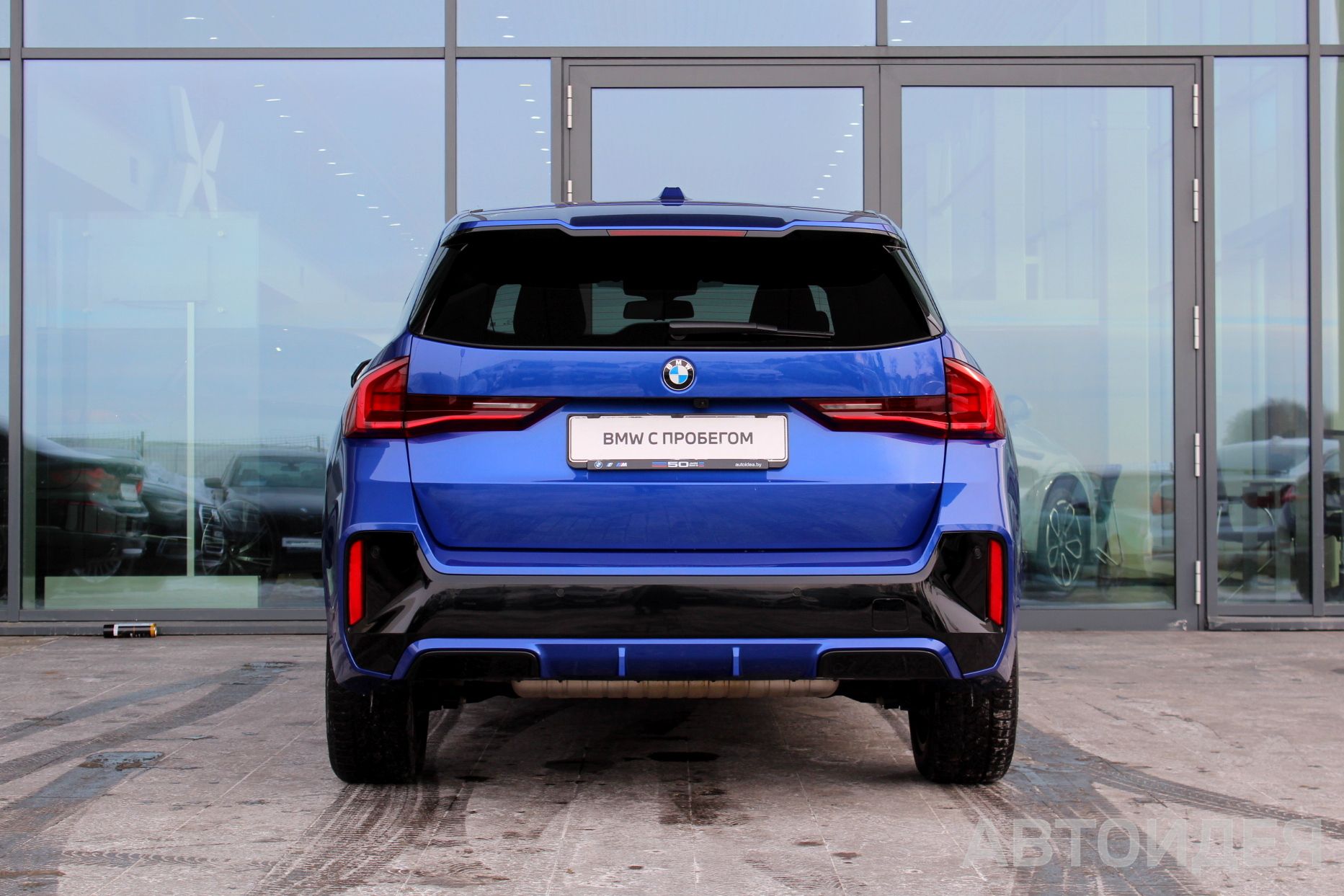 BMW X1 sDrive18i SAV Синий Портимао металлик фото 5