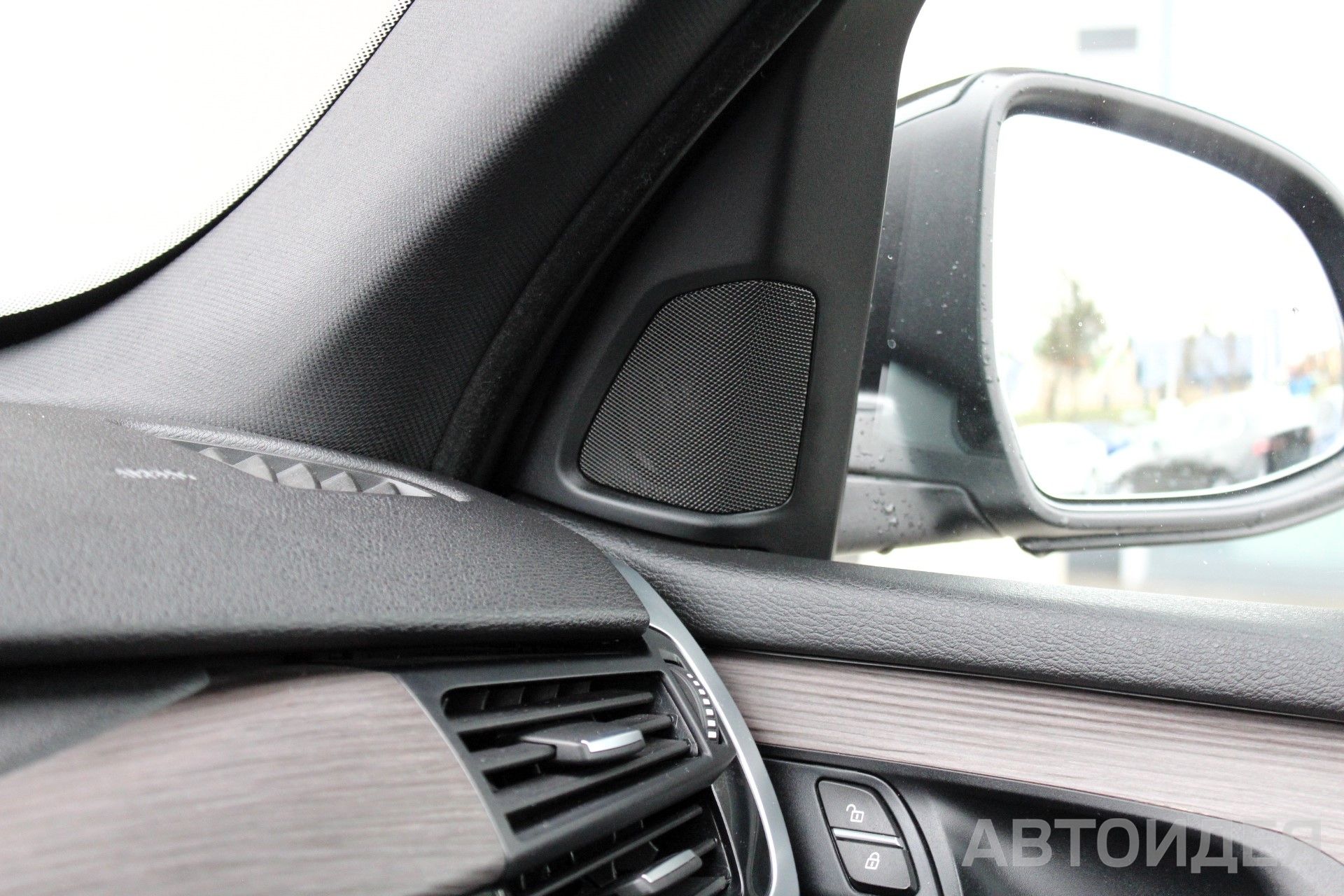 BMW X5 xDrive35i фото 18