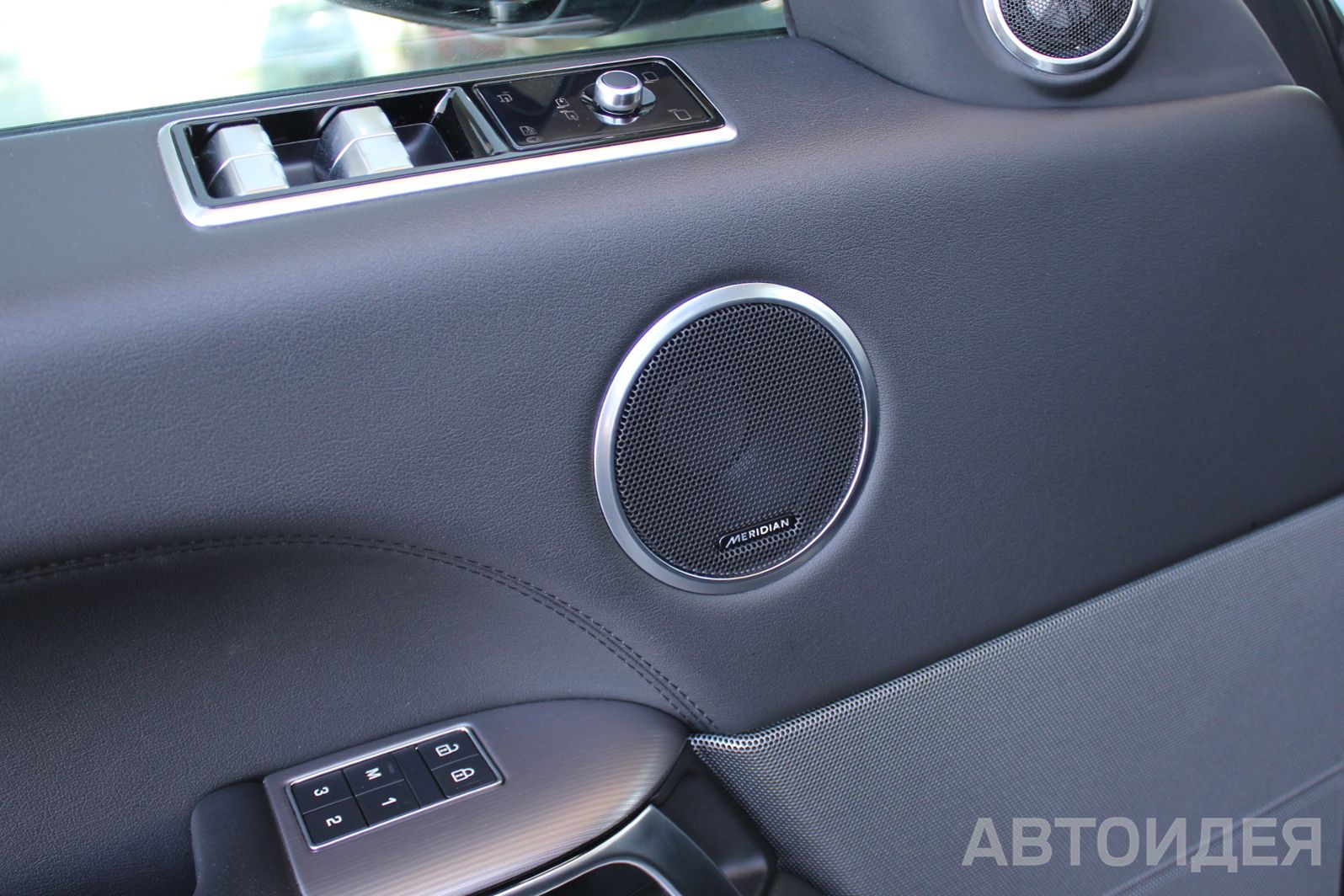 Land Rover Range Rover Sport фото 21
