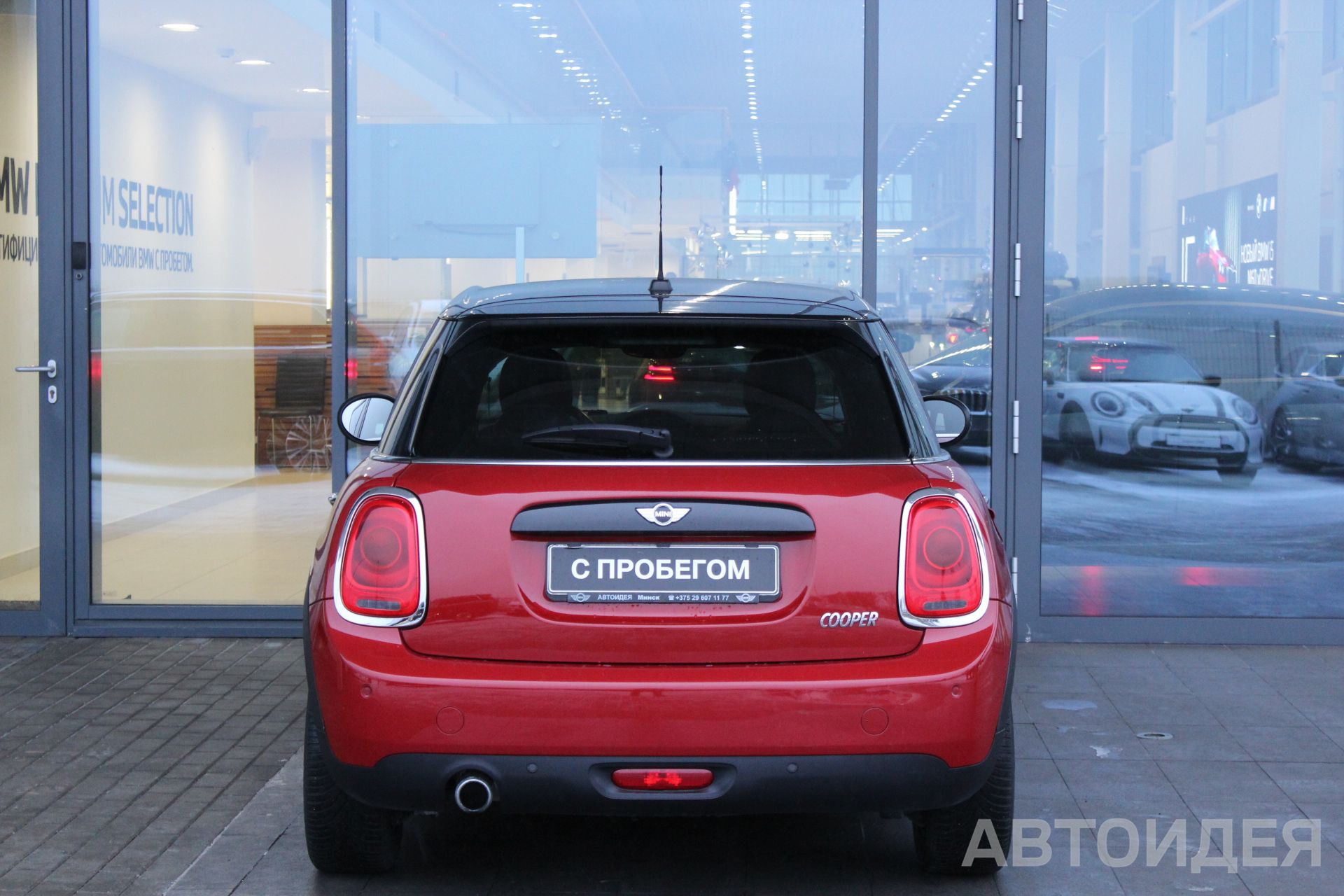 MINI Cooper 5 door фото 4