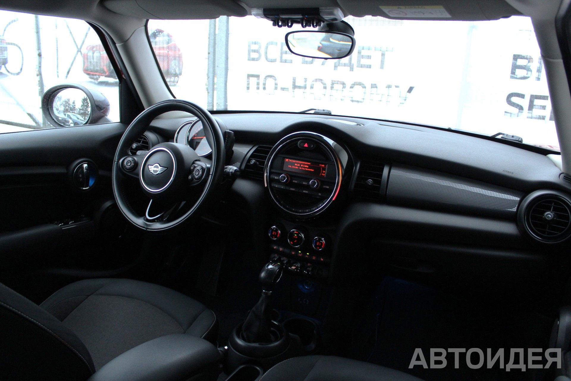 MINI Cooper 5 door фото 5