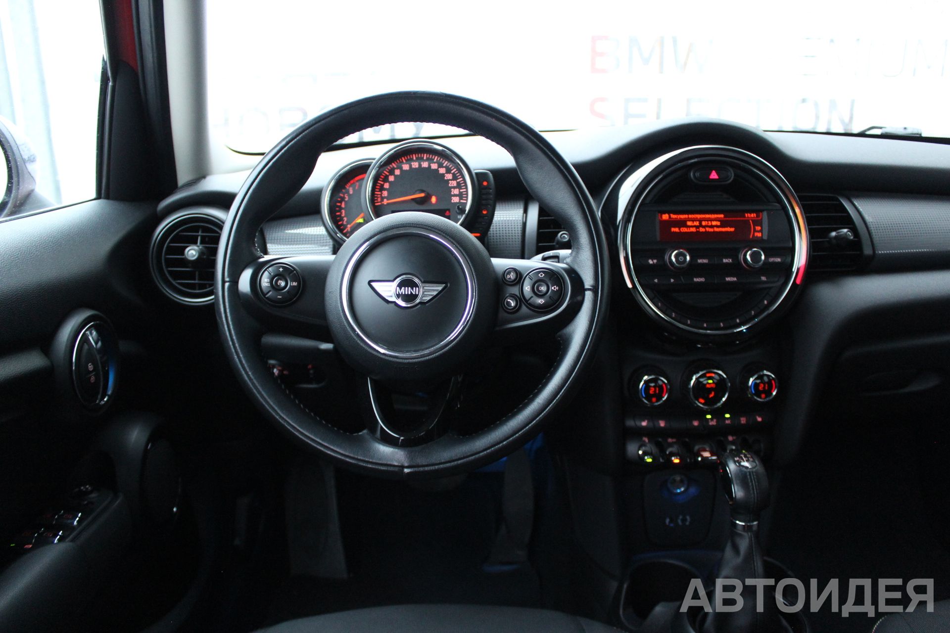 MINI Cooper 5 door фото 7