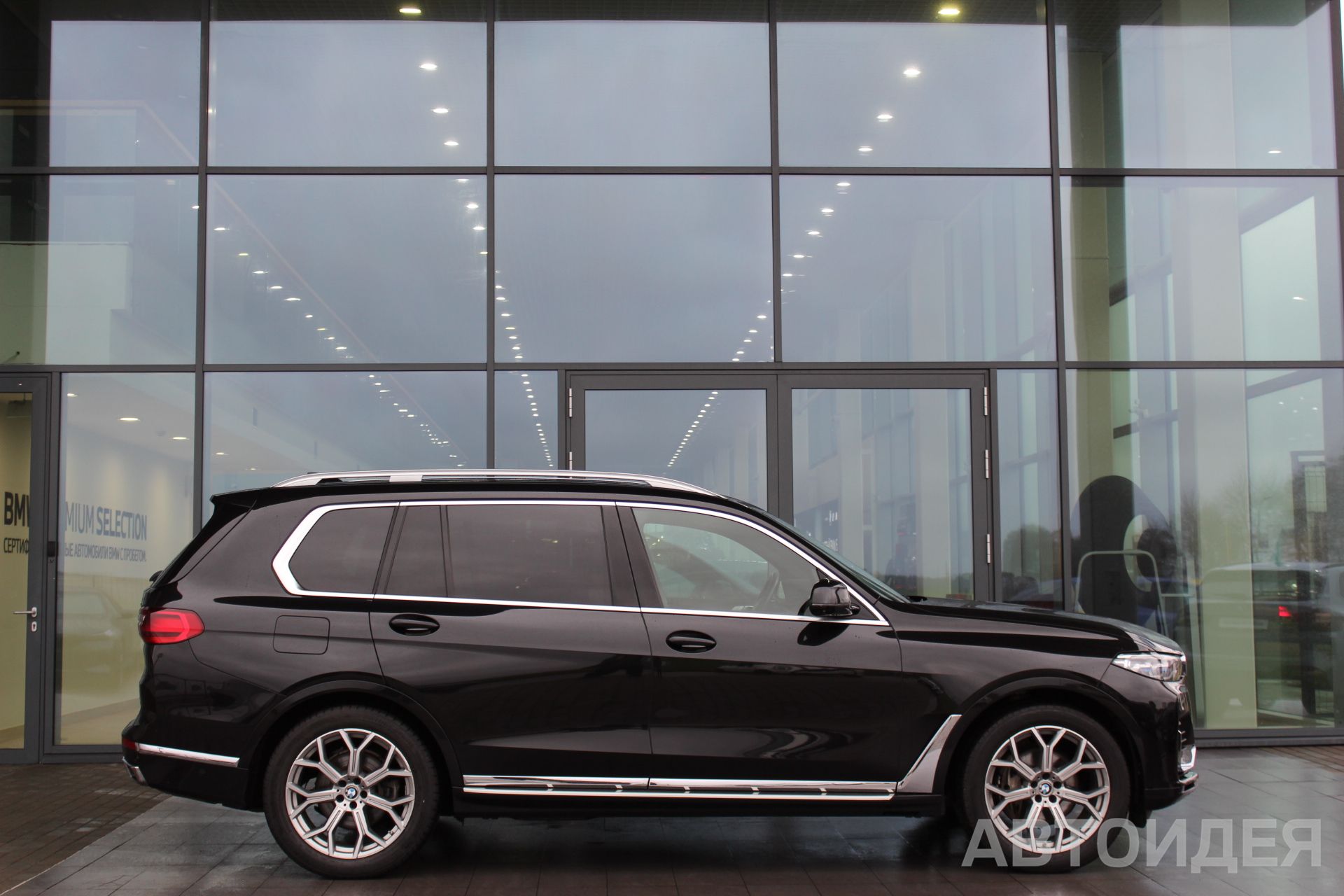 BMW X7 xDrive30d фото 2