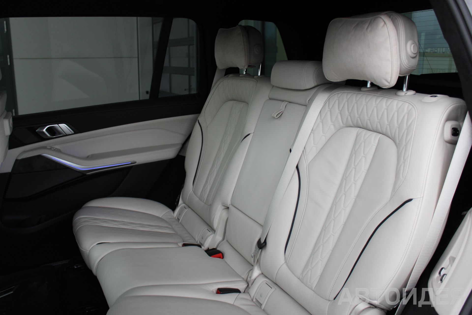 BMW X7 xDrive30d фото 12