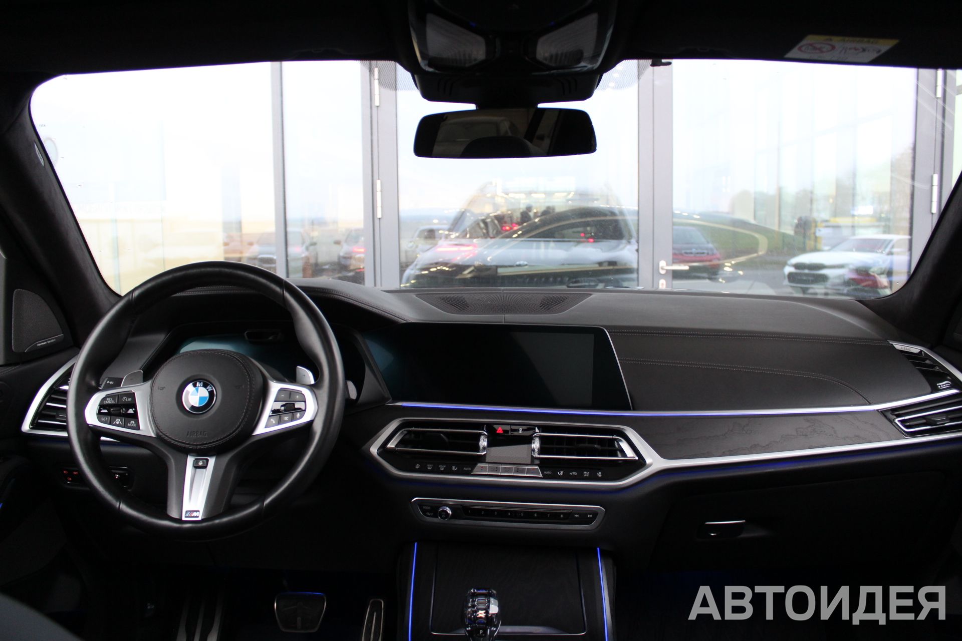 BMW X7 M50d фото 6