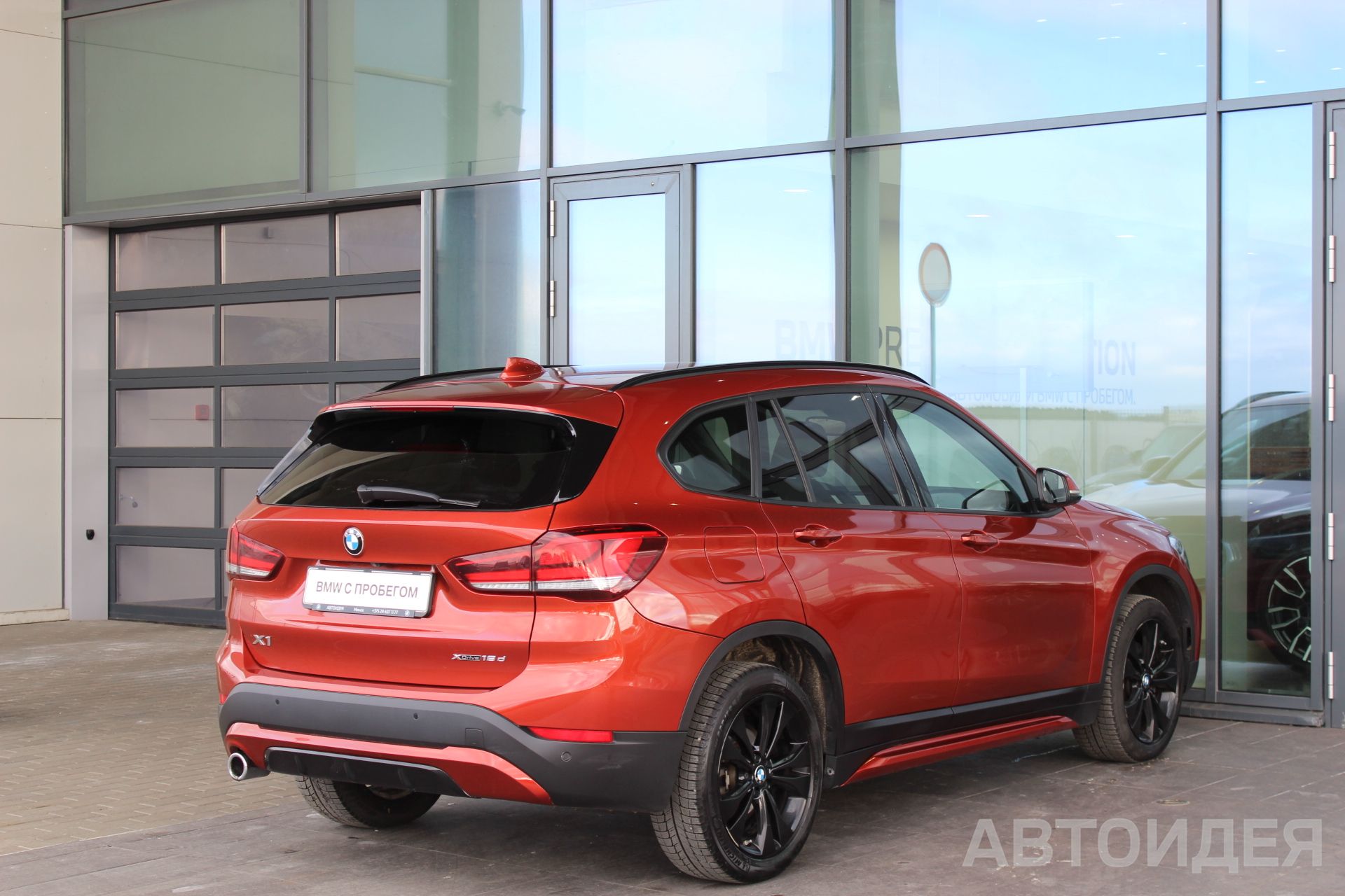 BMW X1 xDrive18d фото 3