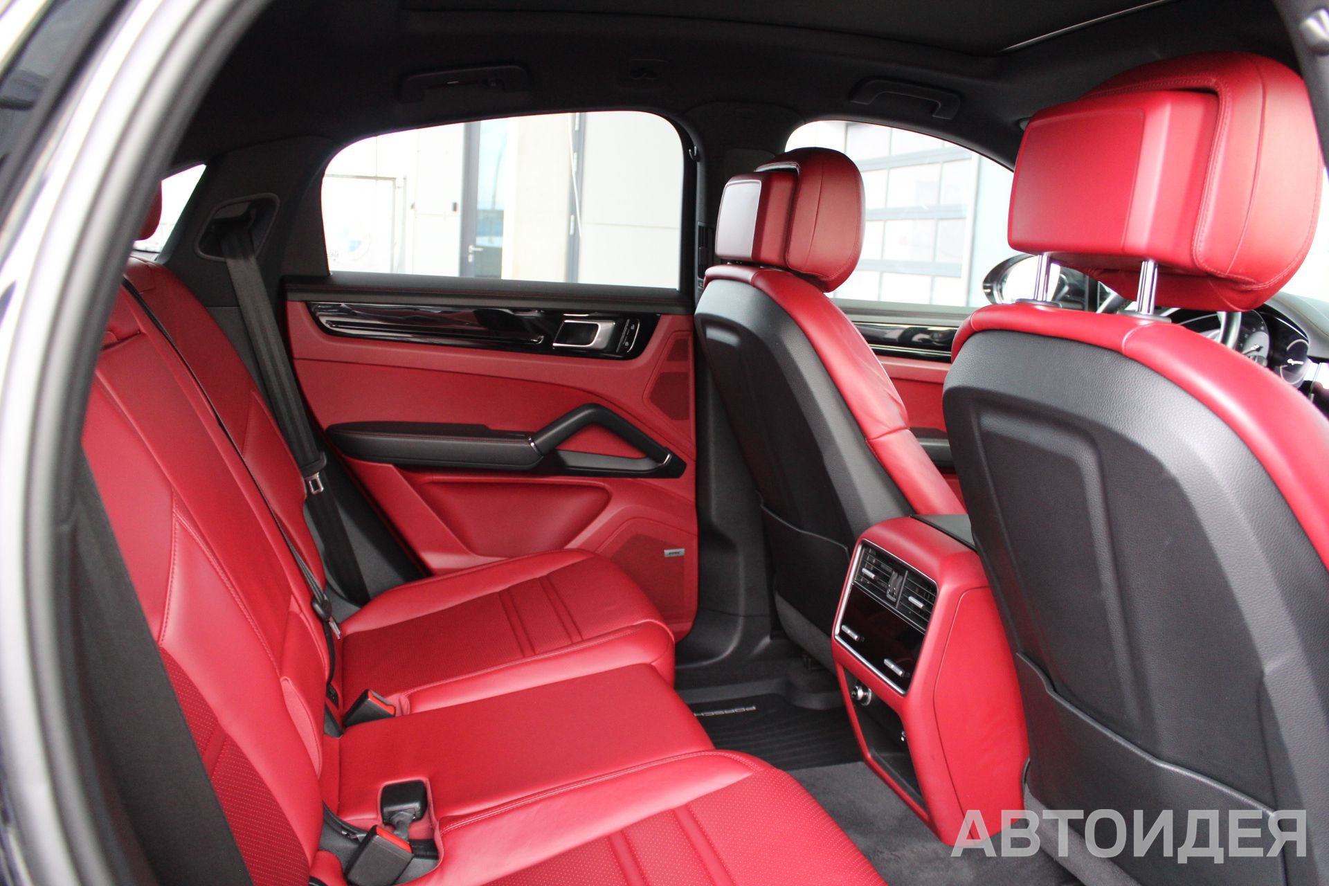 PORSCHE CAYENNE COUPE 3.0 фото 10