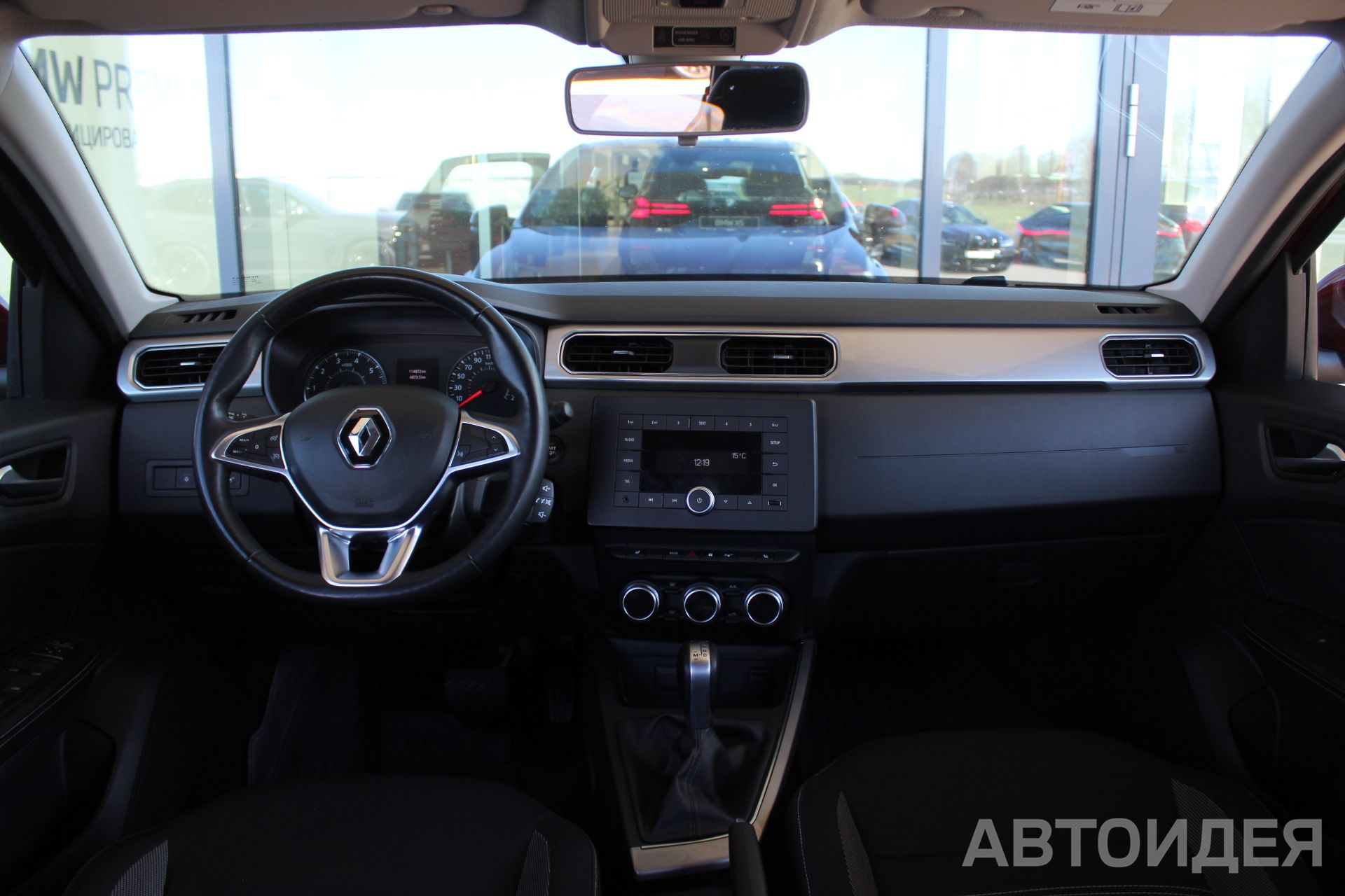 Renault  фото 6