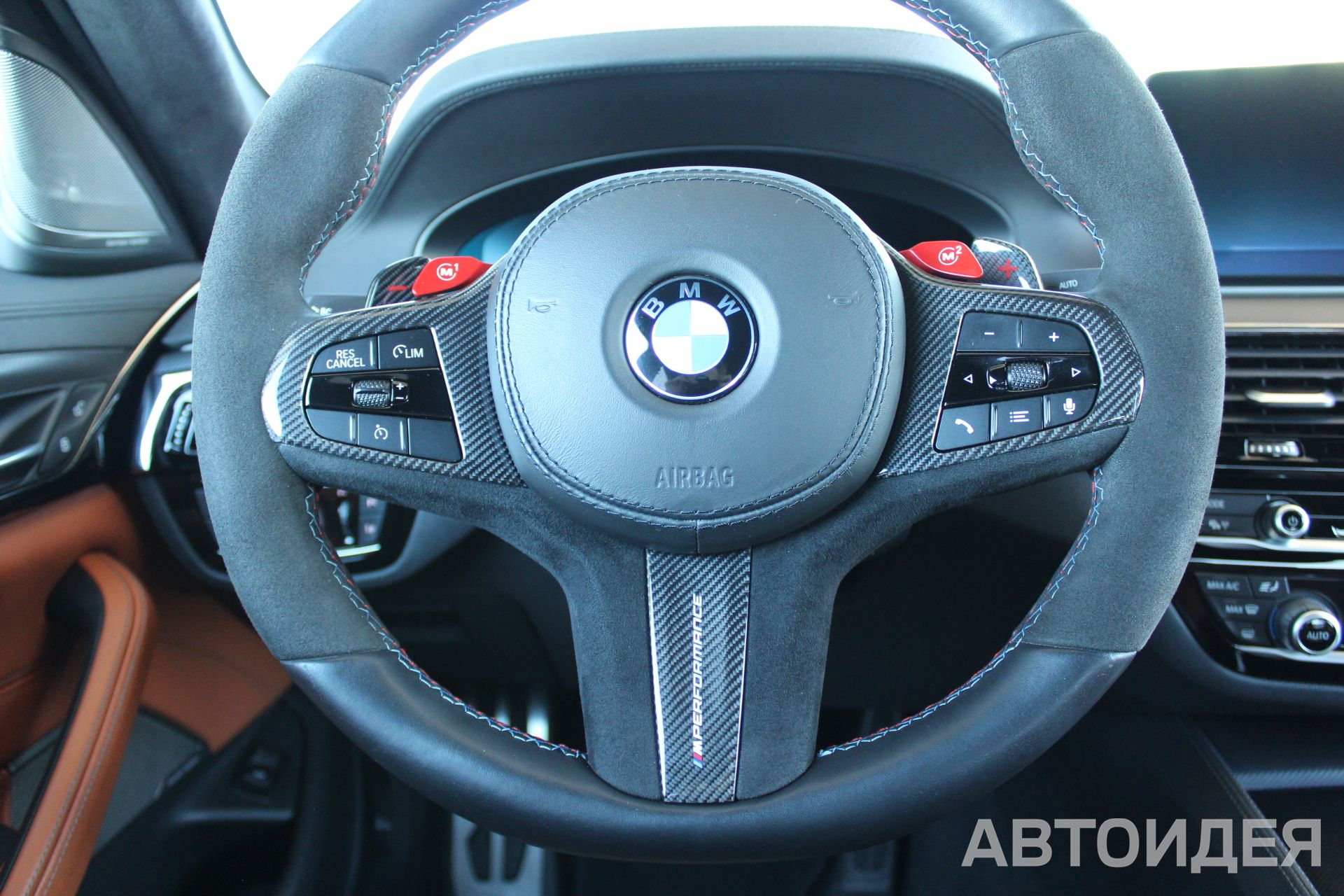 BMW M5 Sedan фото 14