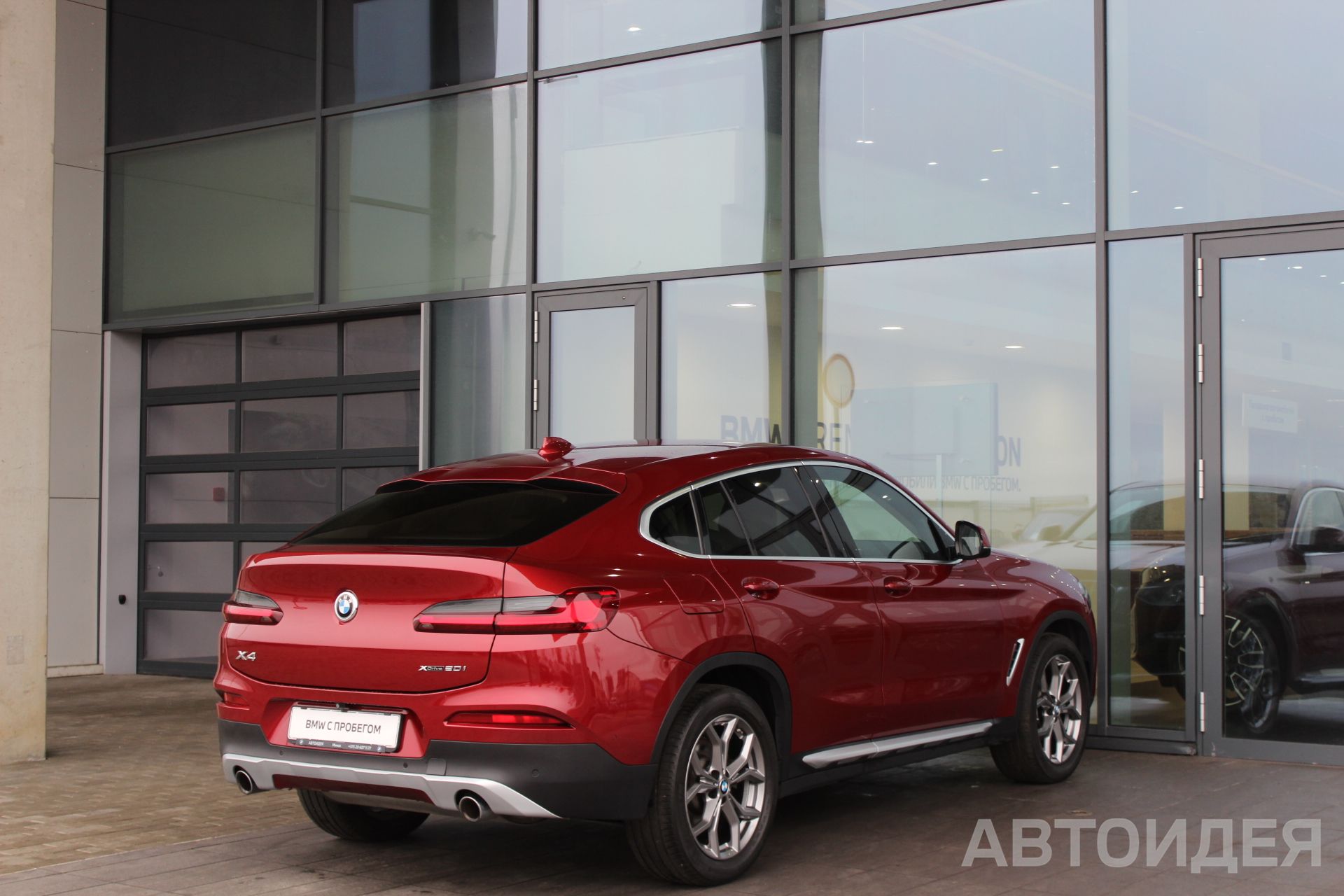 BMW X4 xDrive20i фото 3